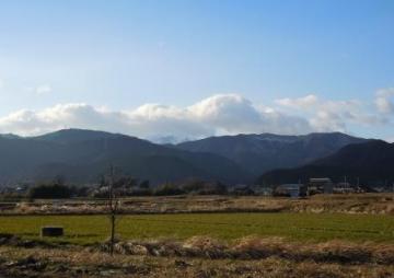 岐阜県の漆原から見た伊吹